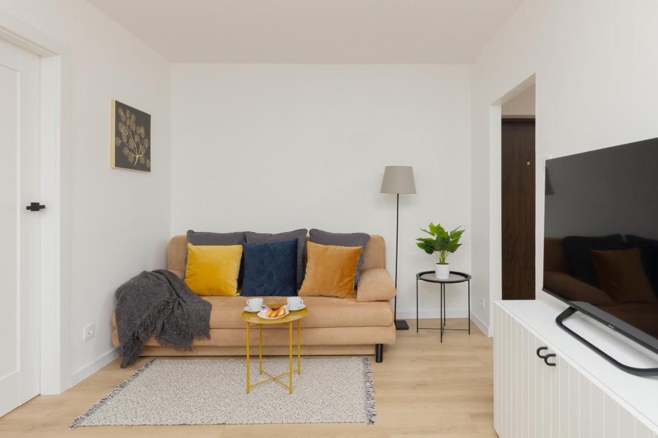 Spacious Suwalska Targowek By Renters Apartment Warschau